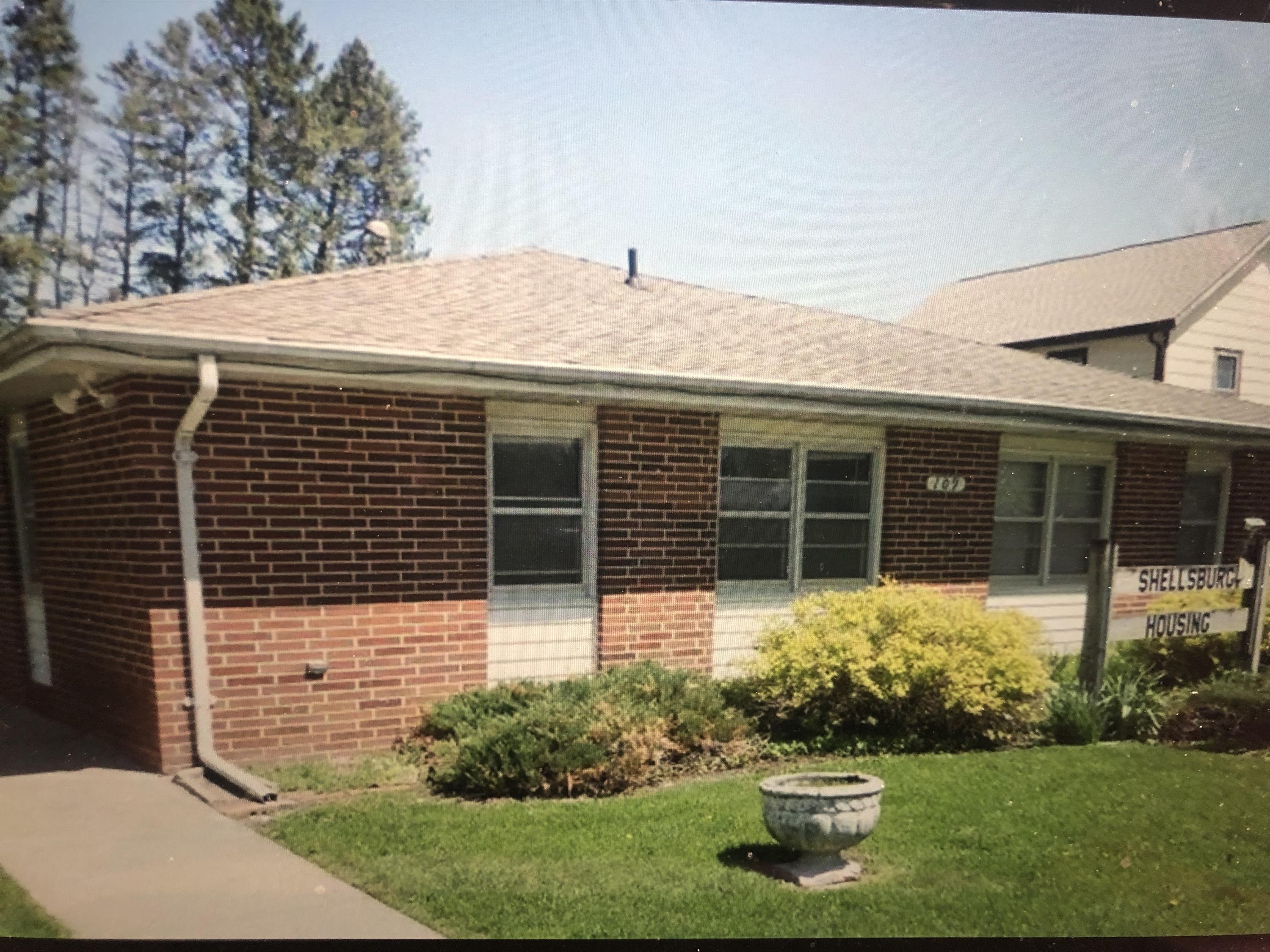 109 Cottage St - 4